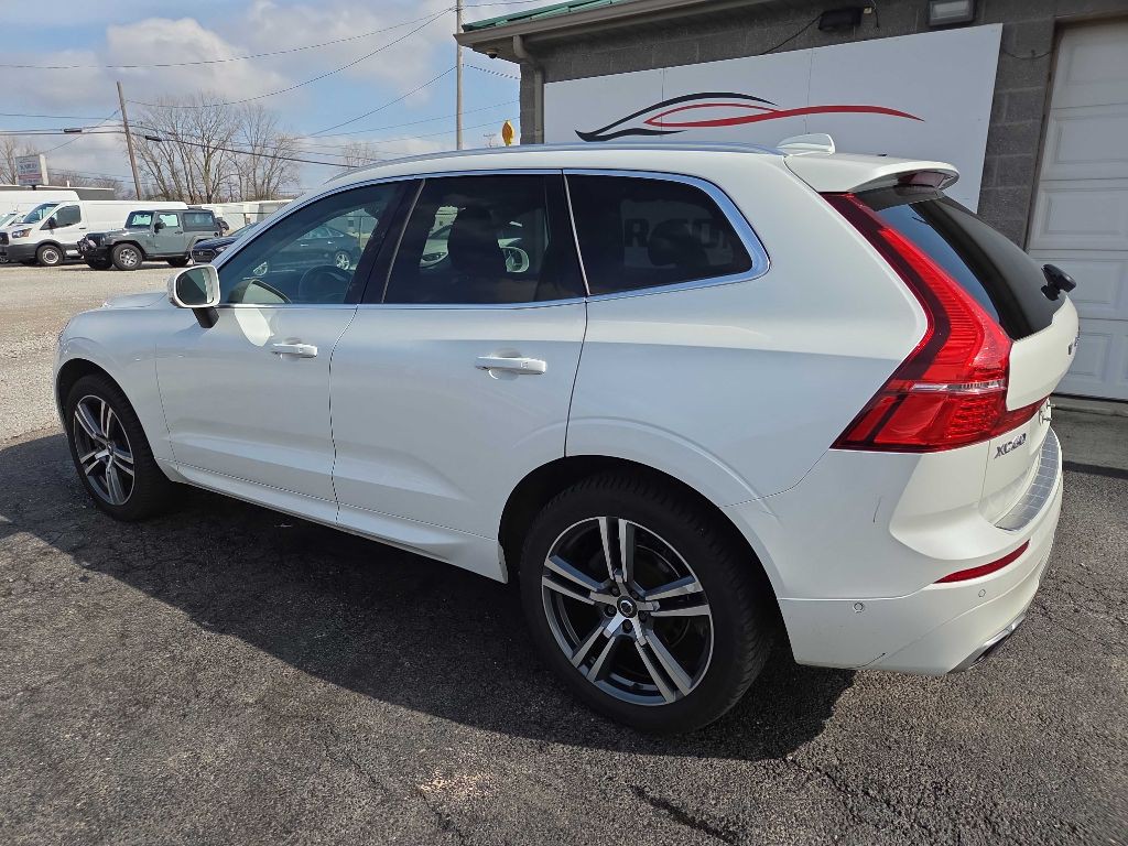 2018 Volvo XC60 Image 7