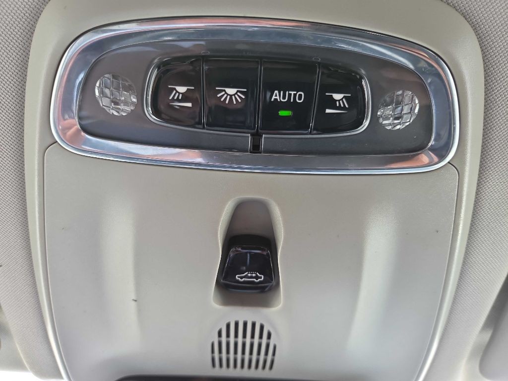 2018 Volvo XC60 Image 22