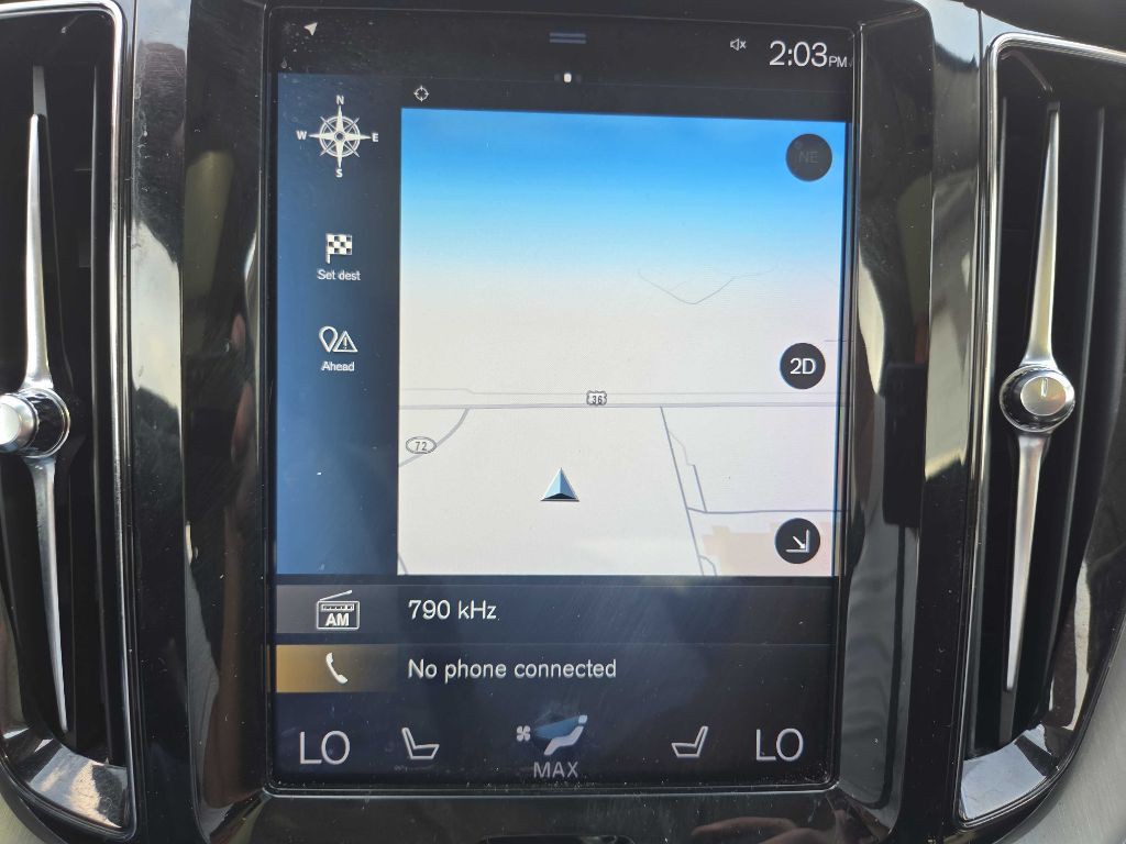 2018 Volvo XC60 Image 25