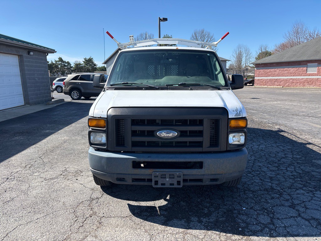 2012 Ford Econoline Image 3