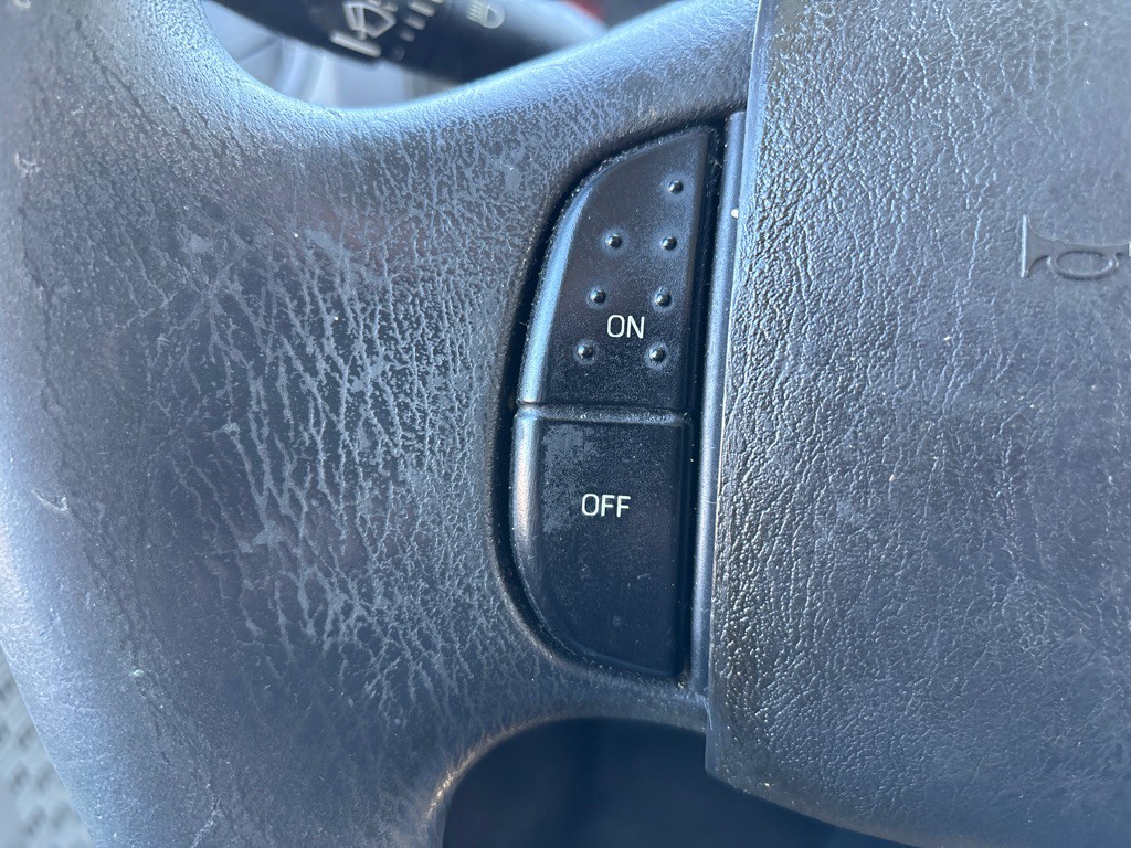 2012 Ford Econoline Image 18