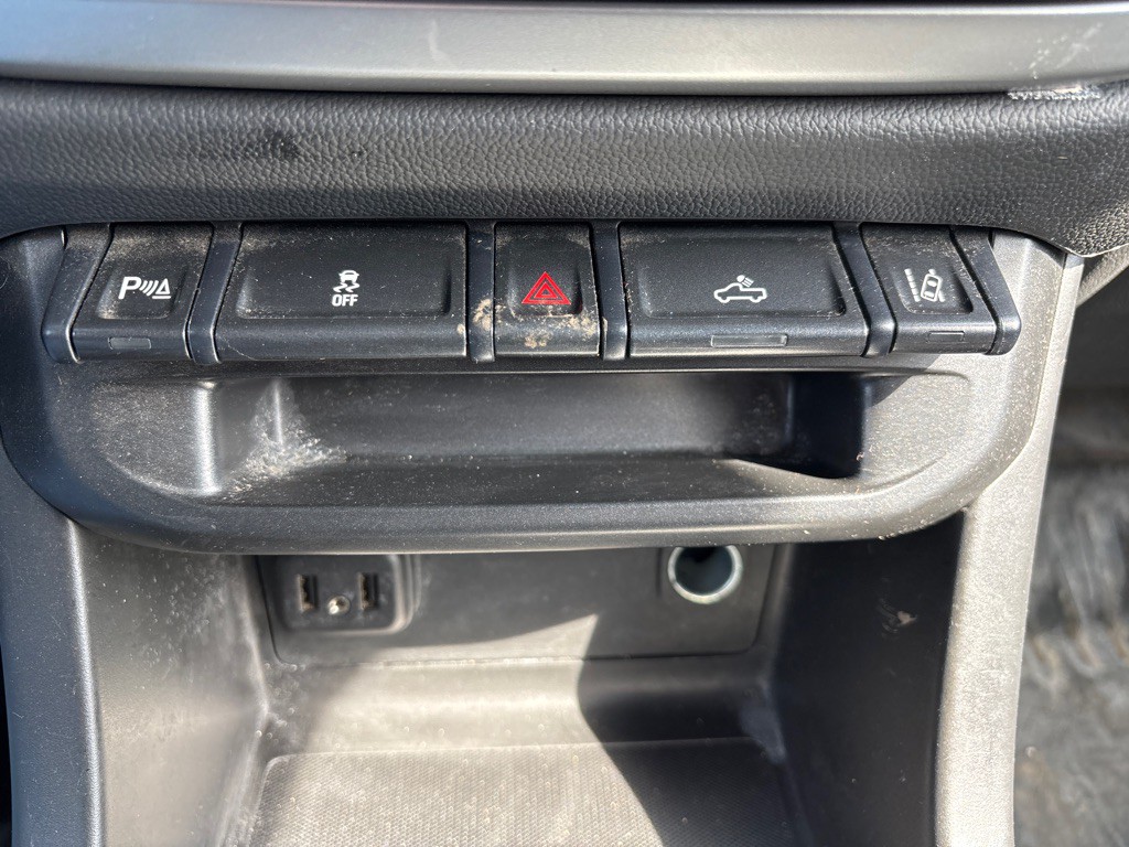 2022 Chevrolet Colorado Image 22