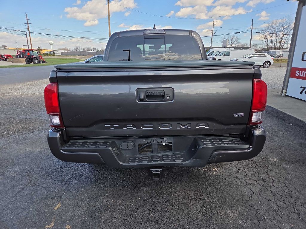 2018 Toyota Tacoma Image 6