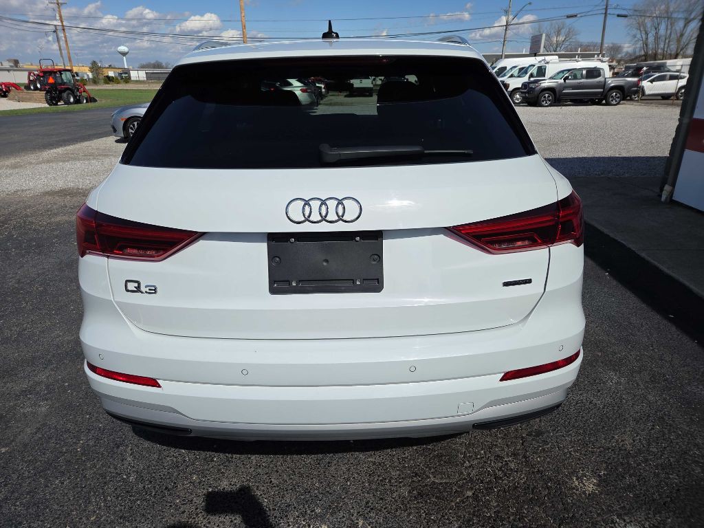 2020 Audi Q3 Image 6