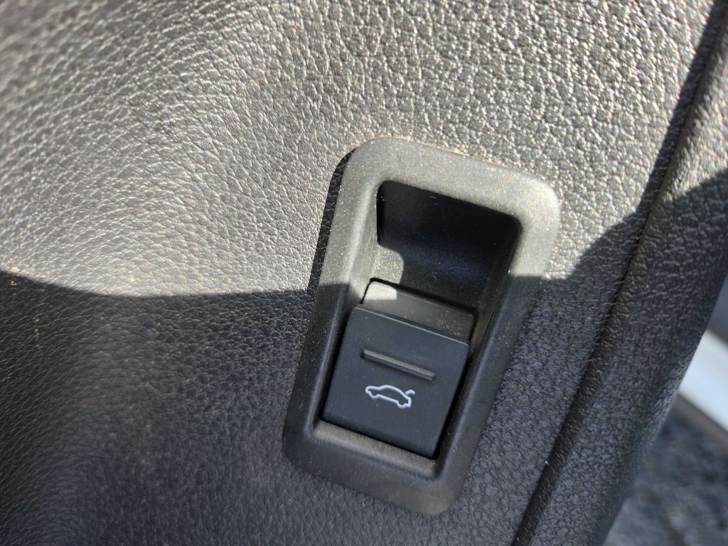 2020 Audi Q3 Image 16