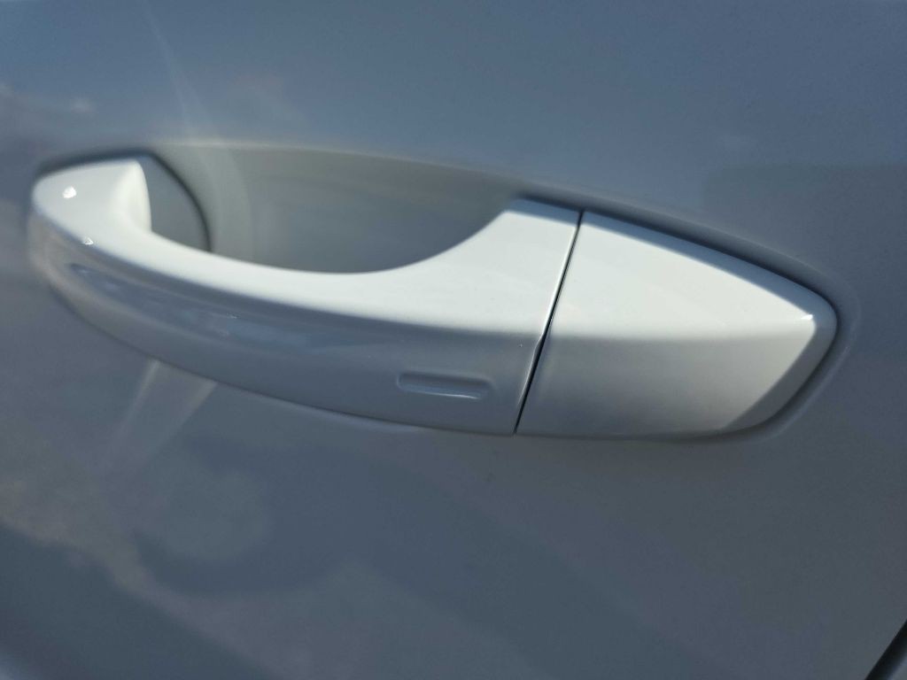 2020 Audi Q3 Image 35