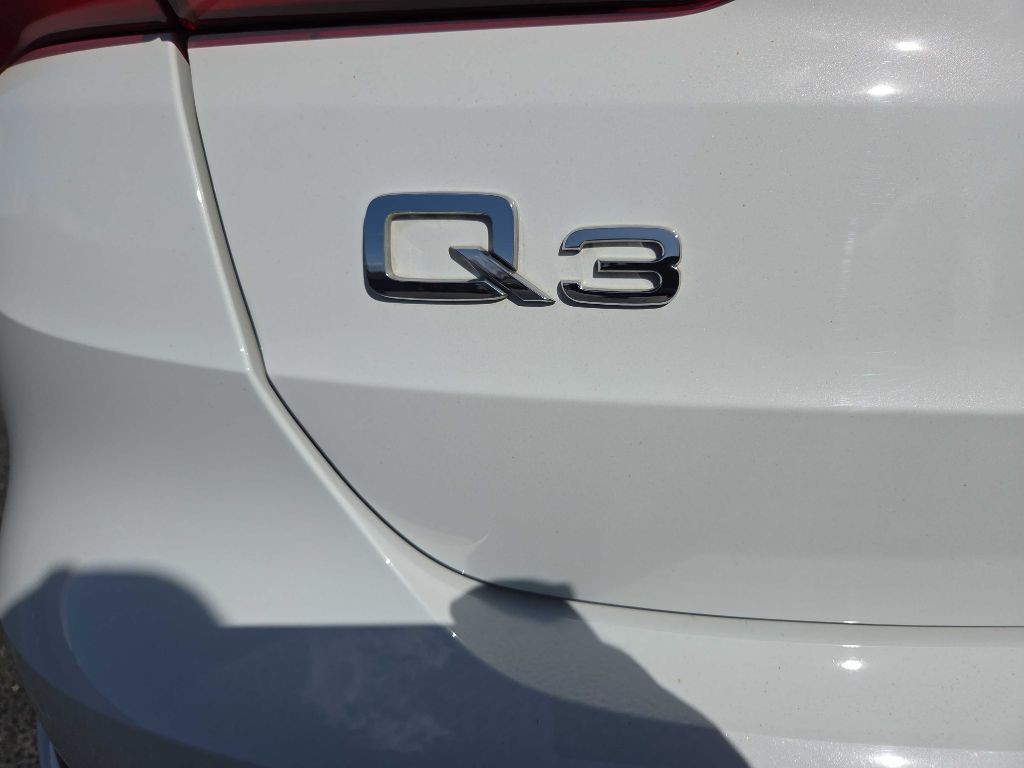 2020 Audi Q3 Image 37