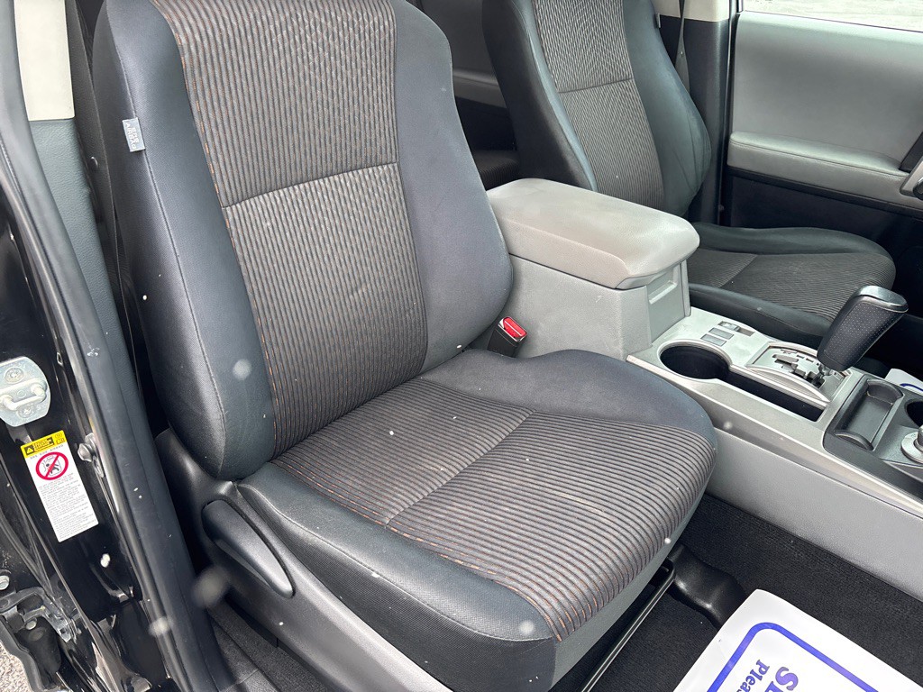 2013 Toyota 4Runner Image 10