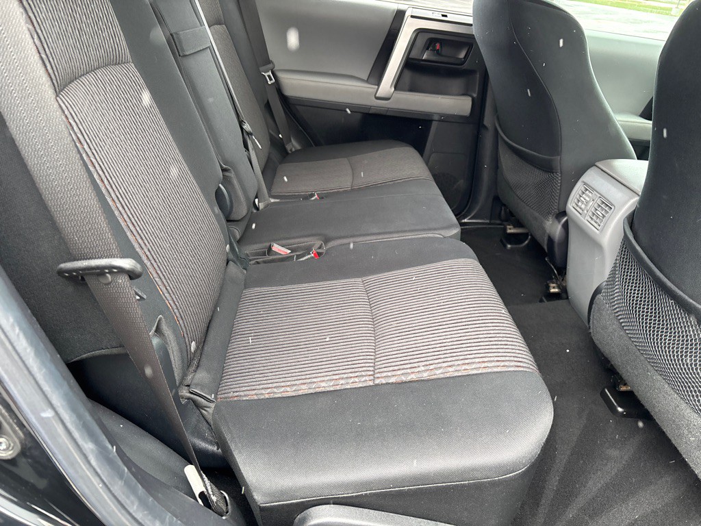 2013 Toyota 4Runner Image 11