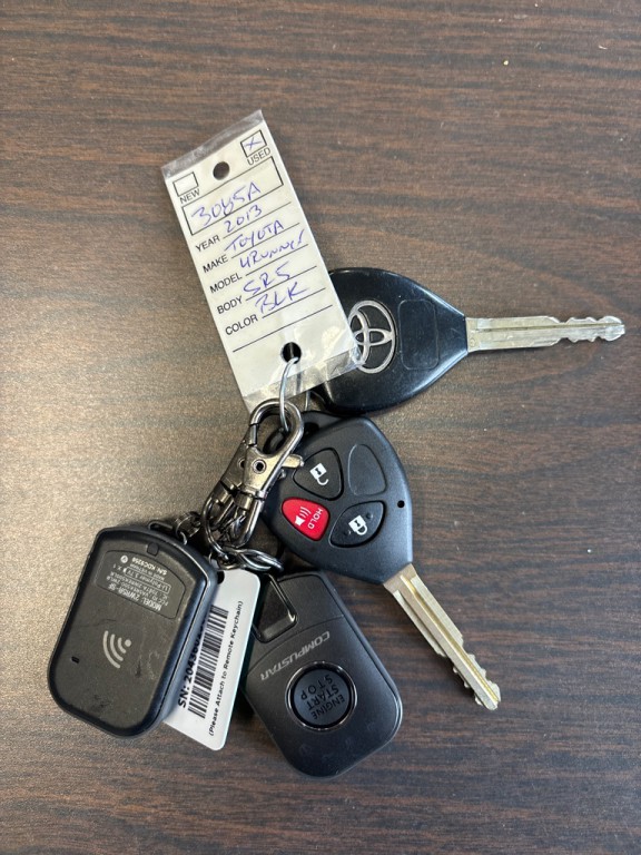 2013 Toyota 4Runner Image 28