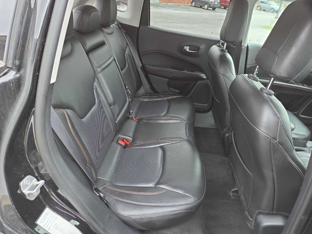 2018 Jeep Compass Image 11