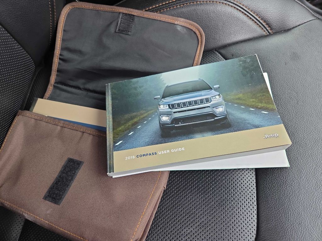 2018 Jeep Compass Image 35