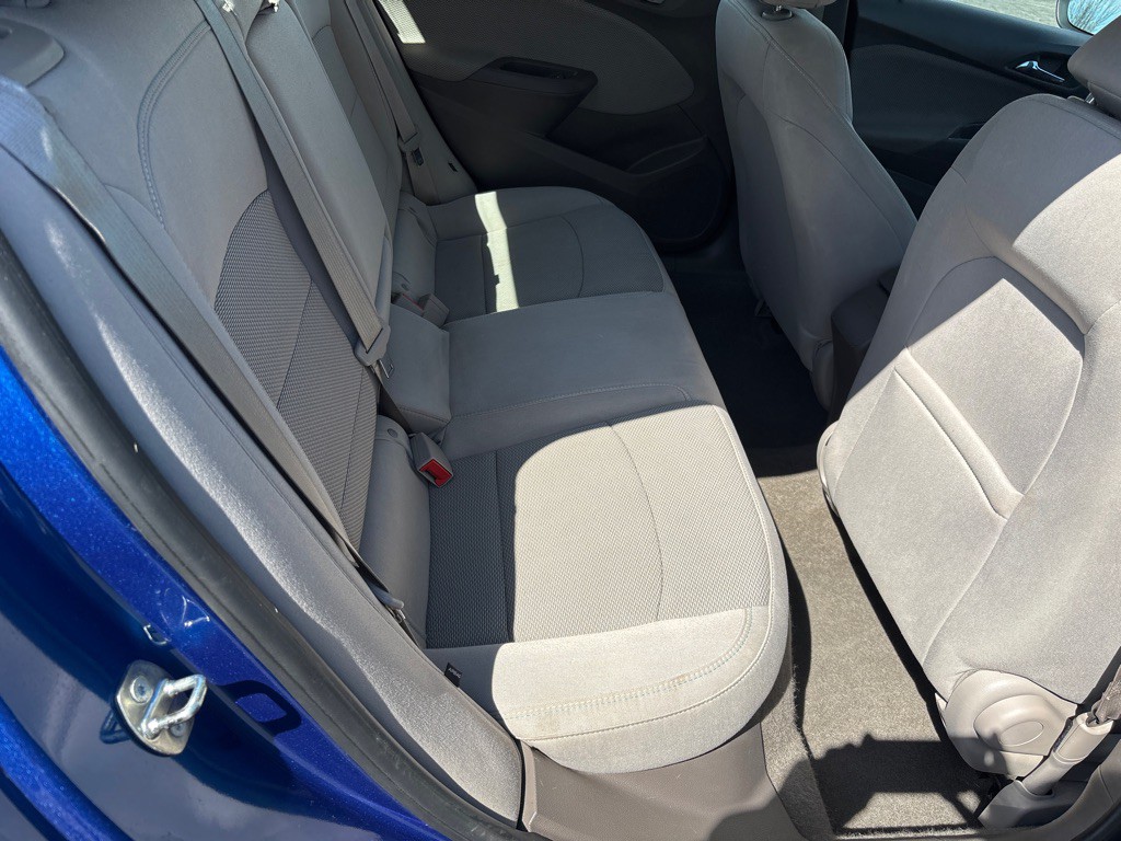 2018 Chevrolet Cruze Image 11