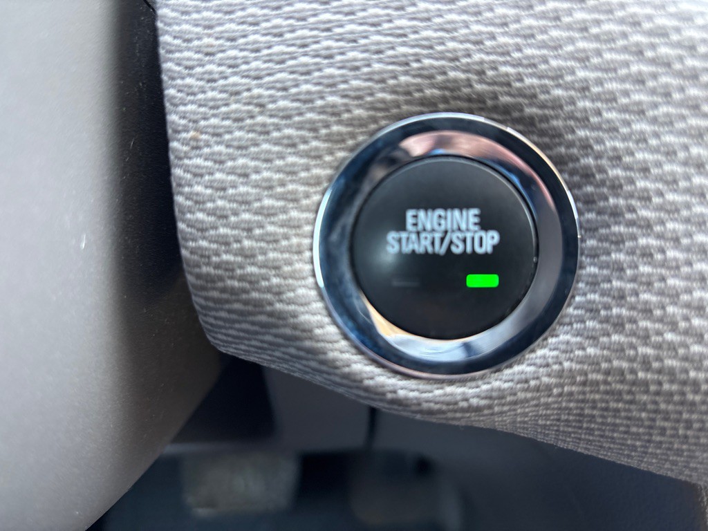 2018 Chevrolet Cruze Image 17