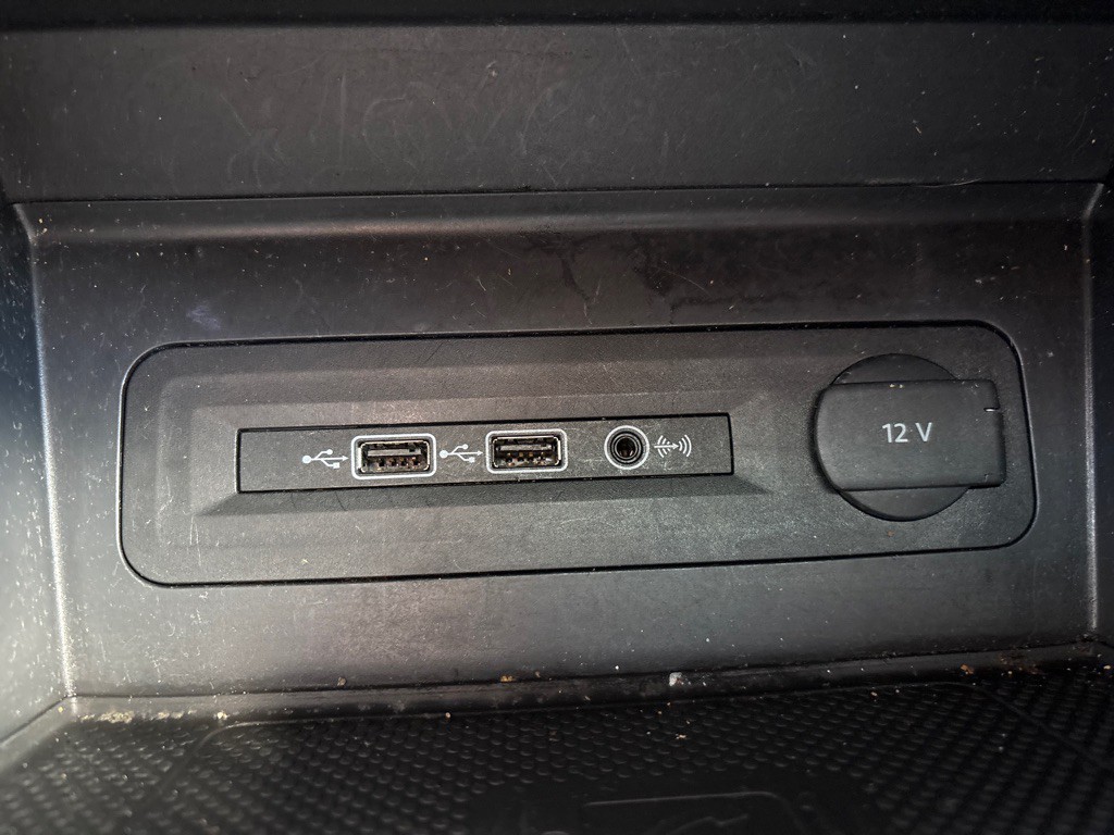 2021 Volkswagen Atlas Image 25