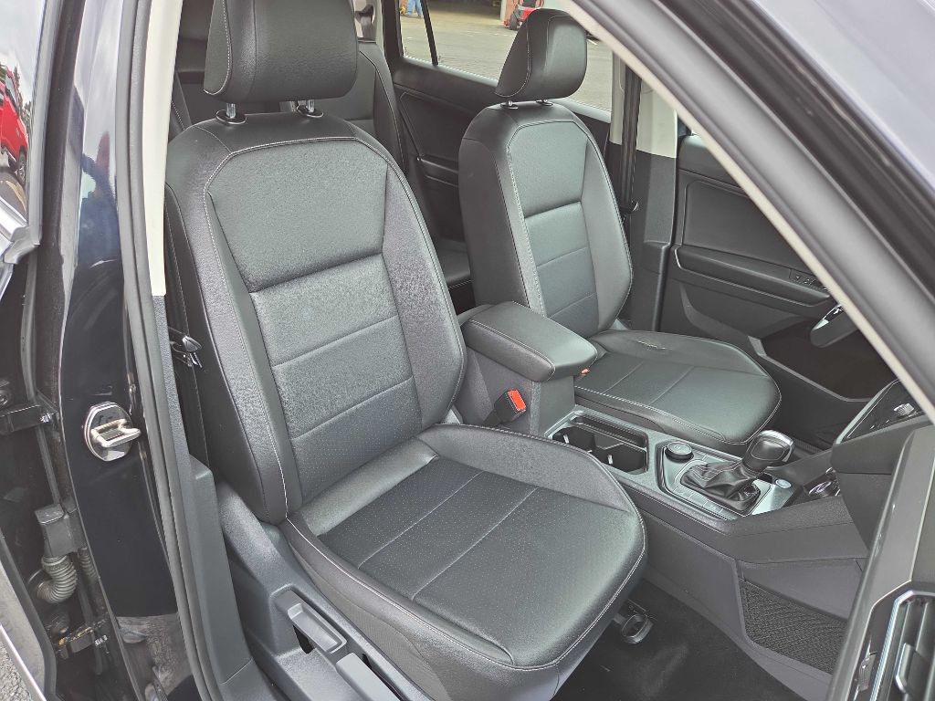 2021 Volkswagen Tiguan Image 10