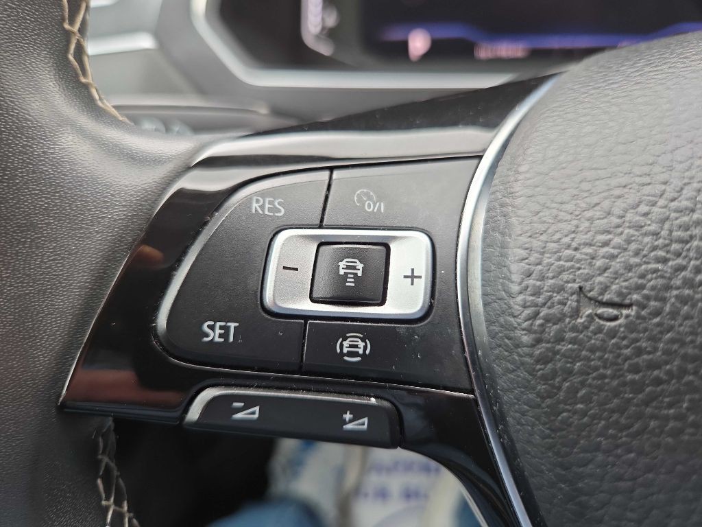 2021 Volkswagen Tiguan Image 18