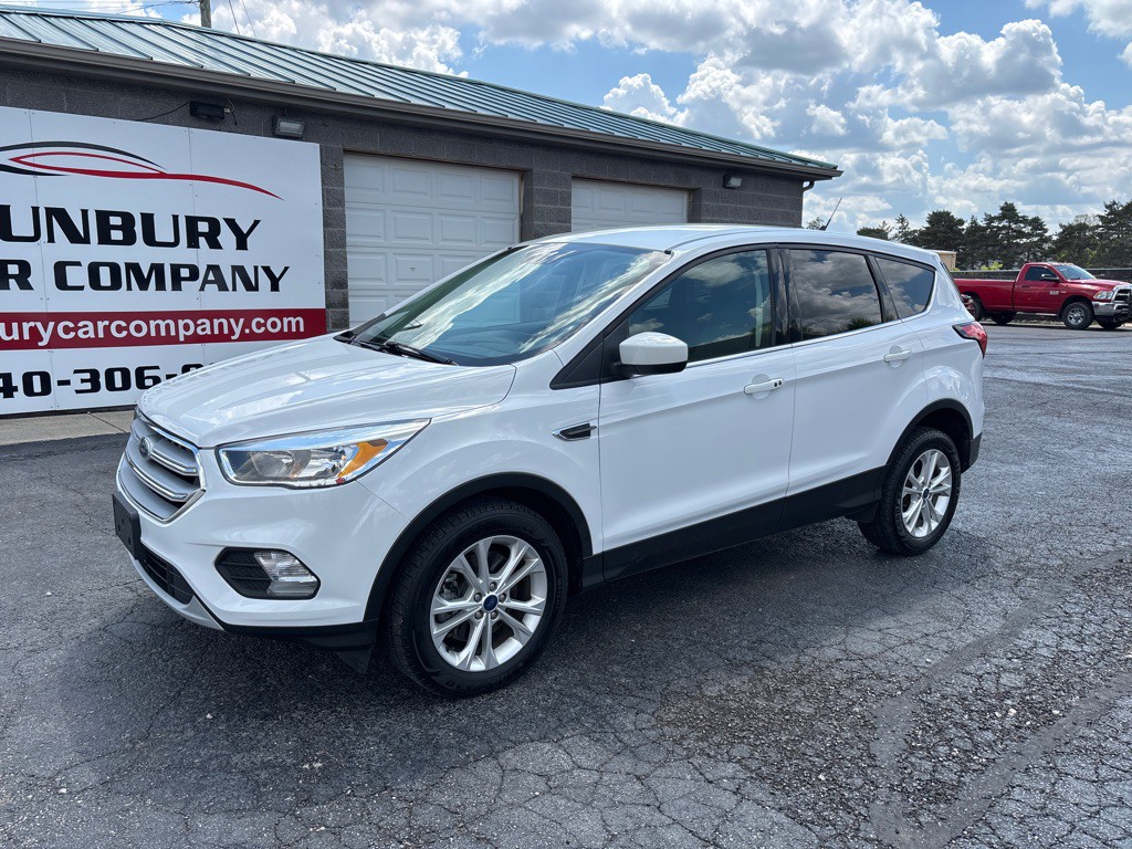 2019 Ford Escape Image 2