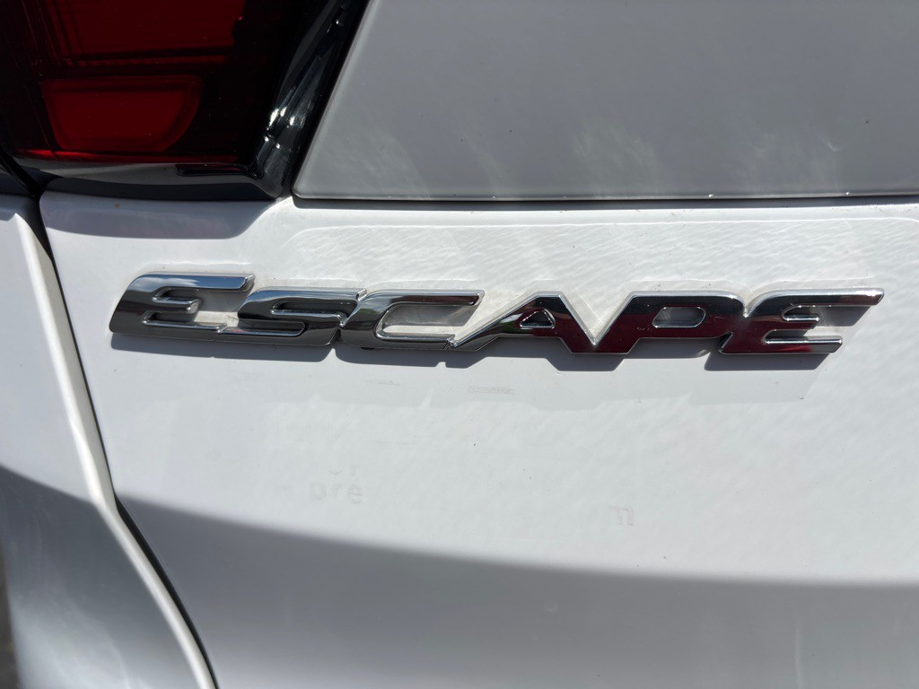 2019 Ford Escape Image 27