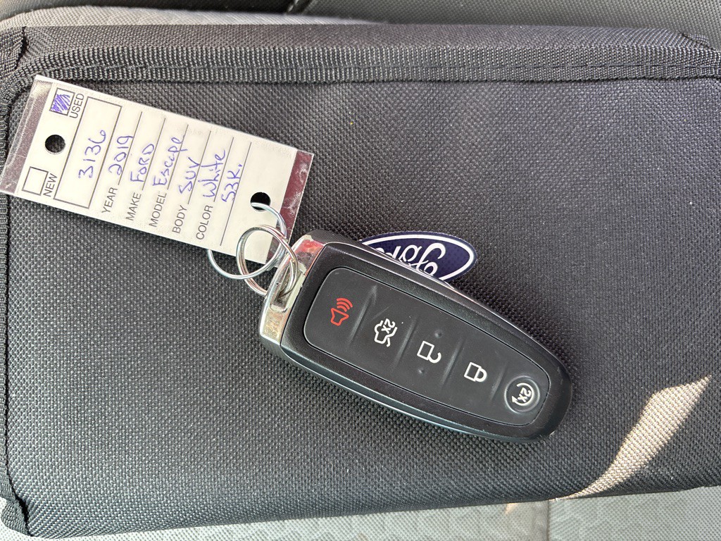 2019 Ford Escape Image 30
