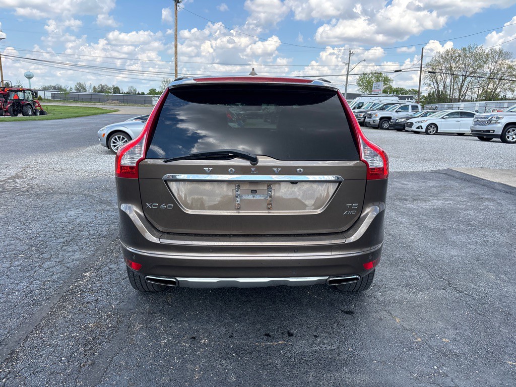 2015 Volvo XC60 Image 6