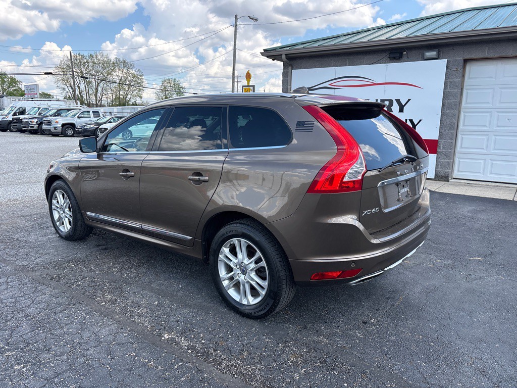 2015 Volvo XC60 Image 7