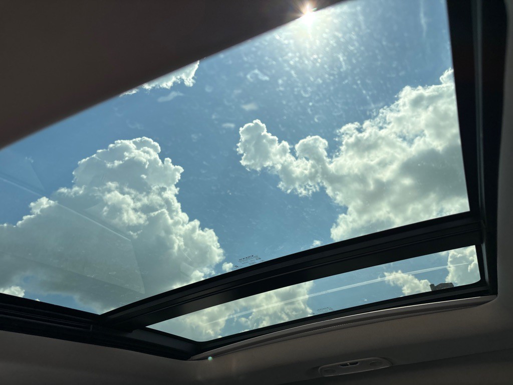 2015 Volvo XC60 Image 24