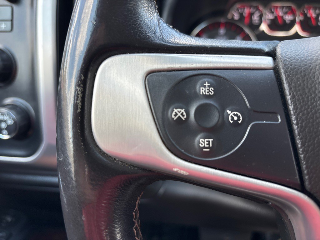 2015 GMC Sierra Image 17