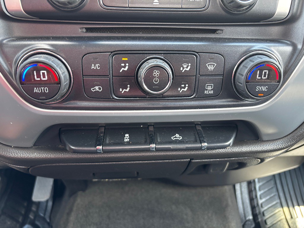 2015 GMC Sierra Image 23