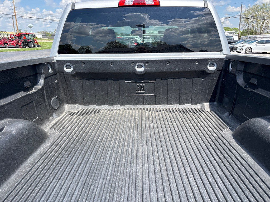 2015 GMC Sierra Image 31
