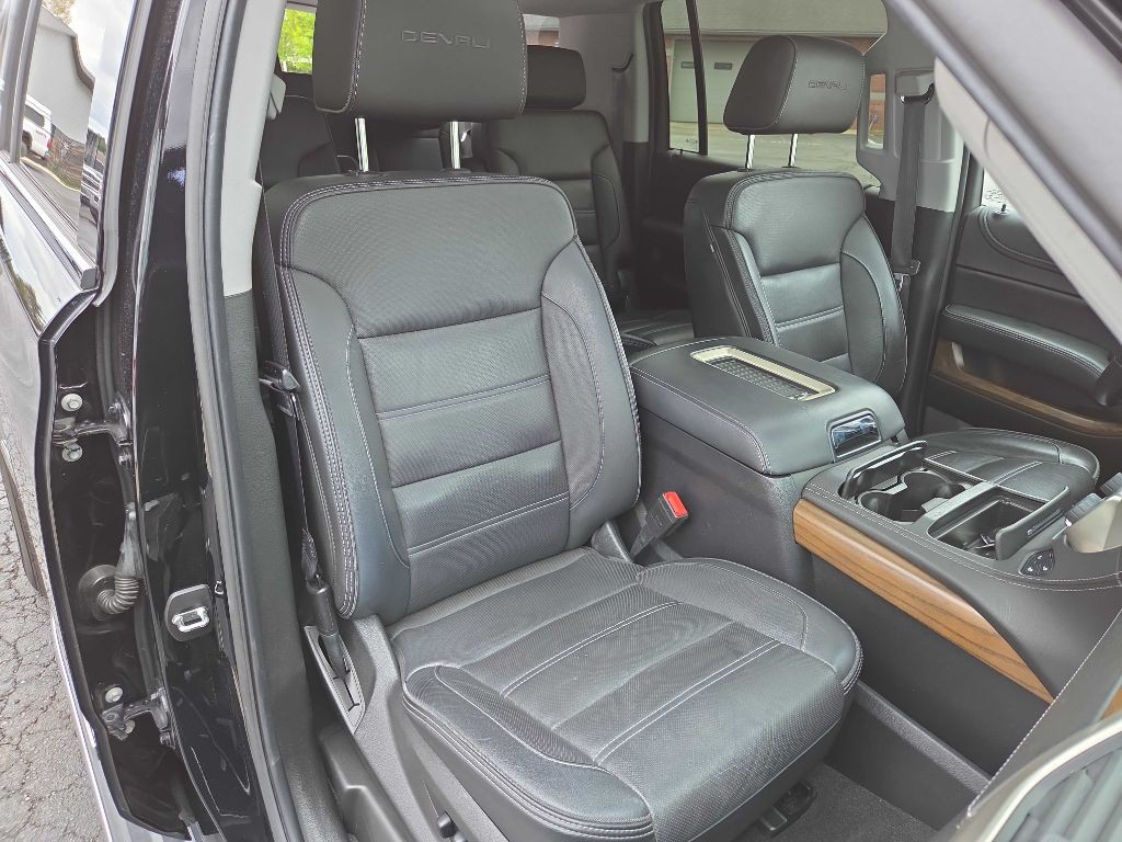 2020 GMC Yukon Image 11