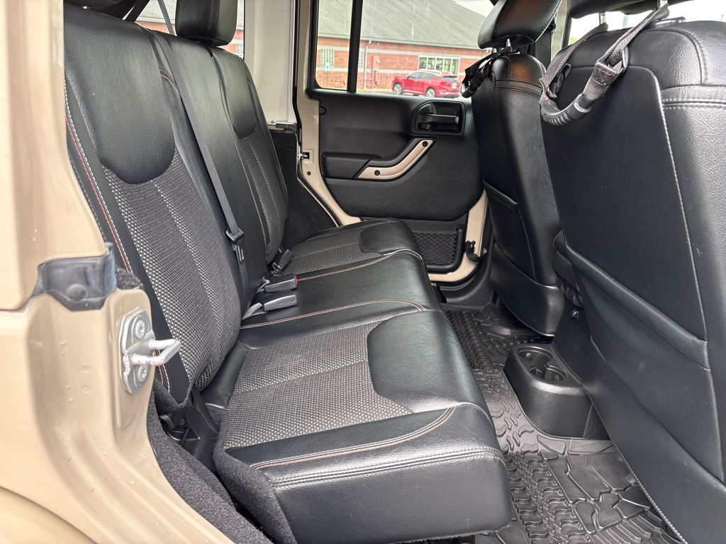 2016 Jeep Wrangler Unlimited Image 11