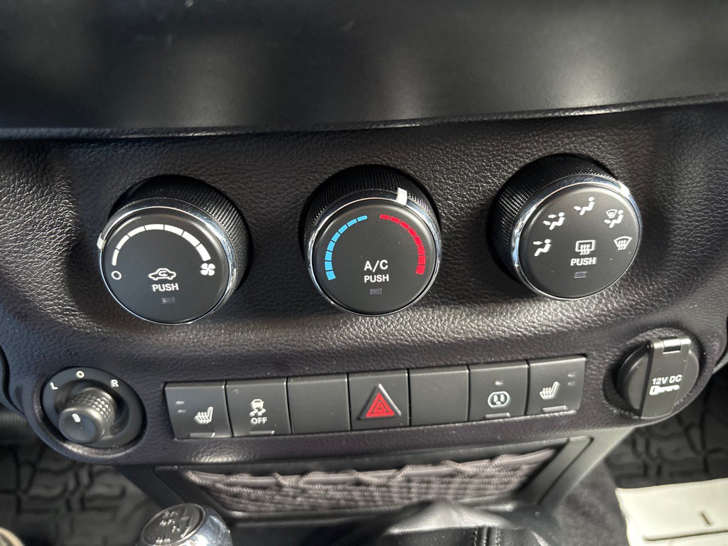 2016 Jeep Wrangler Unlimited Image 20
