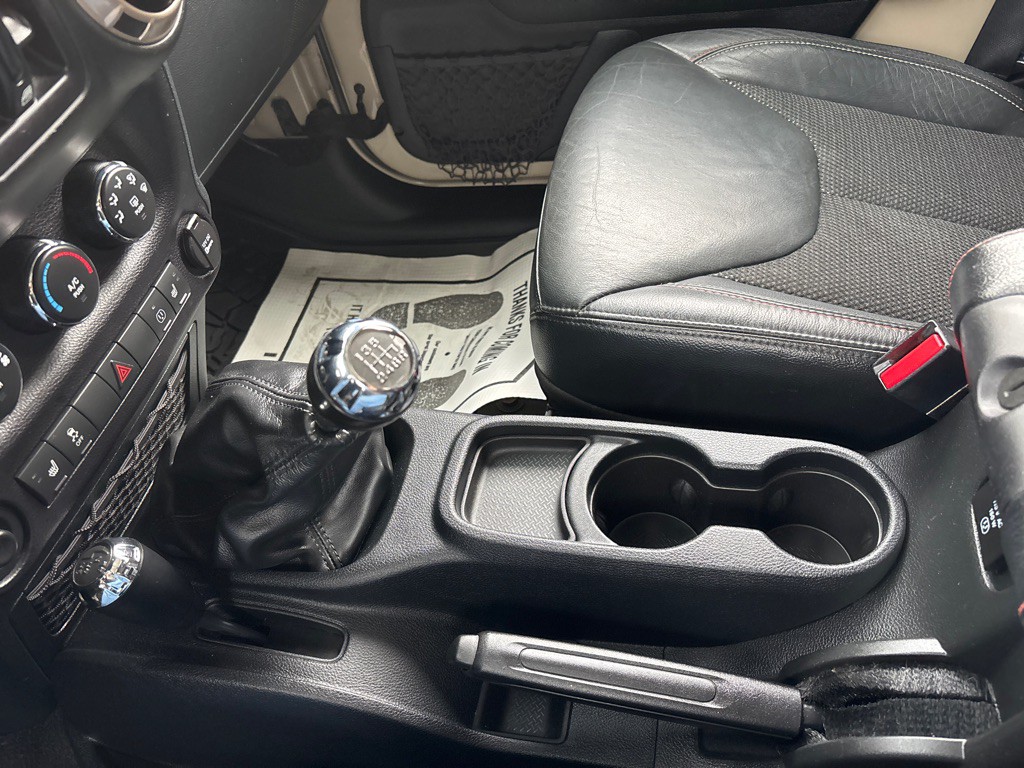 2016 Jeep Wrangler Unlimited Image 21