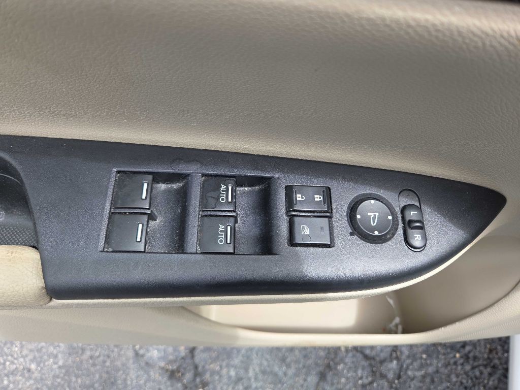 2015 Honda Accord Image 14