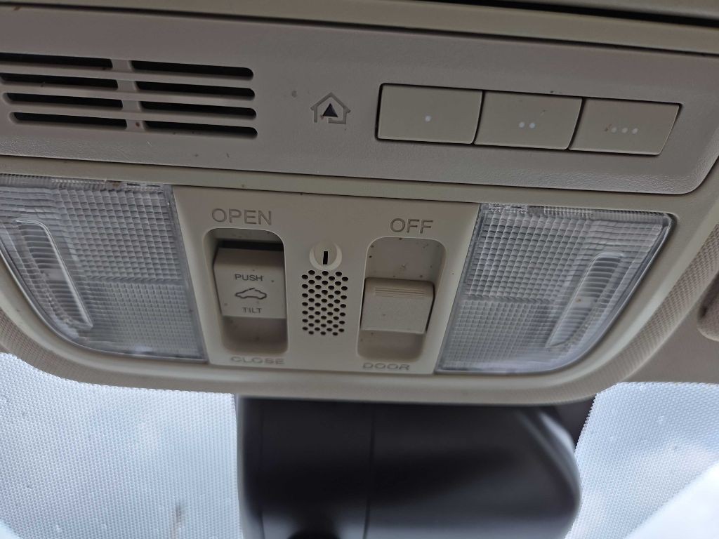 2015 Honda Accord Image 24