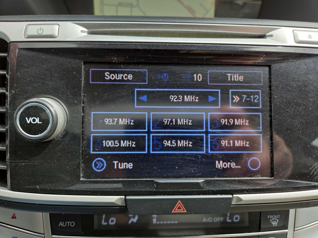2015 Honda Accord Image 27