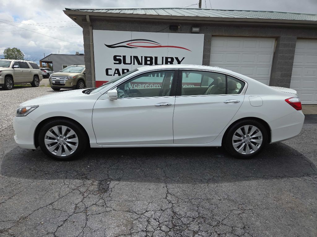 2015 Honda Accord Image 1
