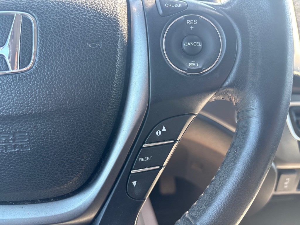 2017 Honda Pilot Image 19