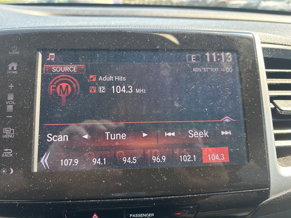 2017 Honda Pilot Image 22