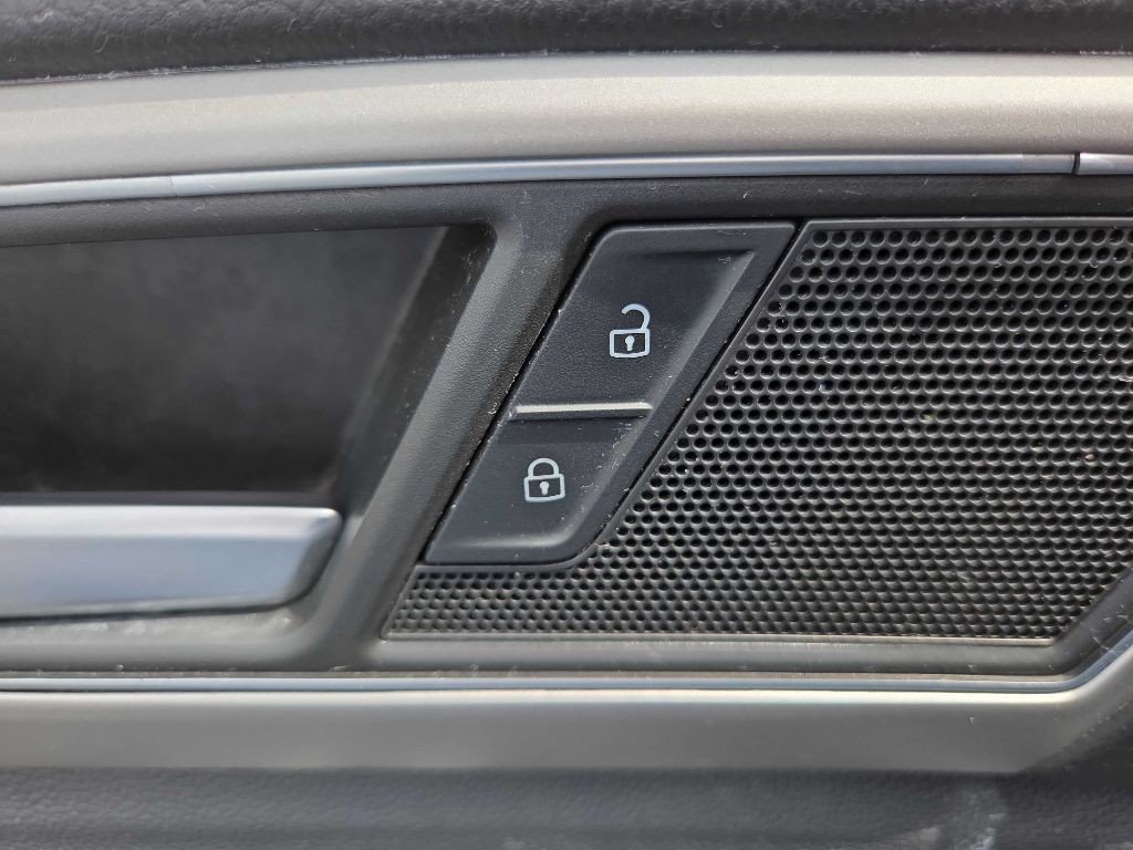 2019 Volkswagen Atlas Image 14