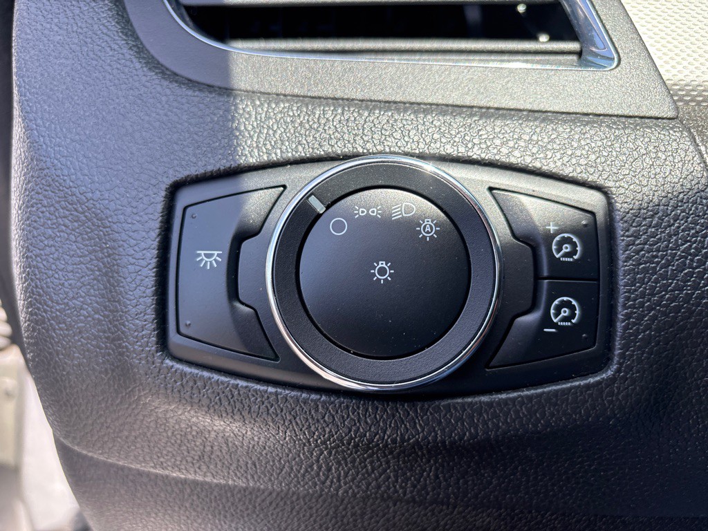 2013 Ford Edge Image 15
