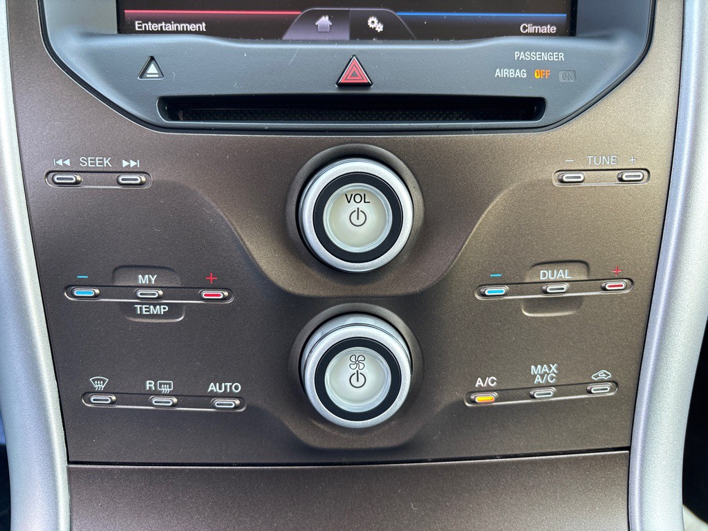 2013 Ford Edge Image 21