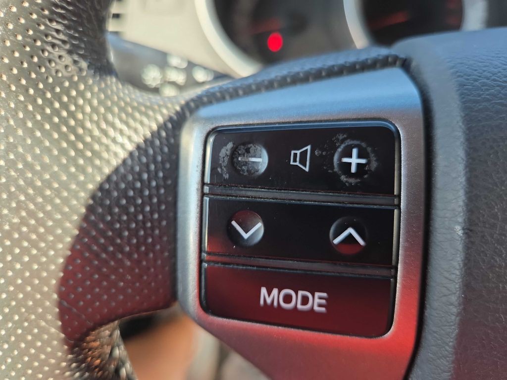 2013 Toyota Tacoma Image 17