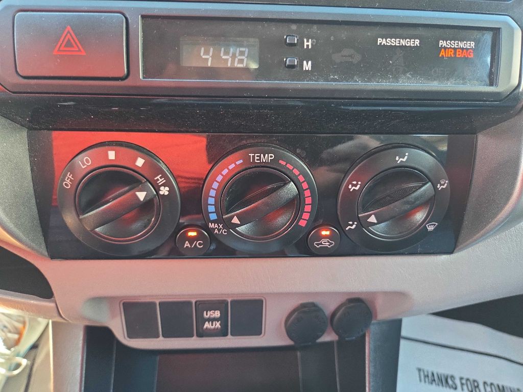 2013 Toyota Tacoma Image 23