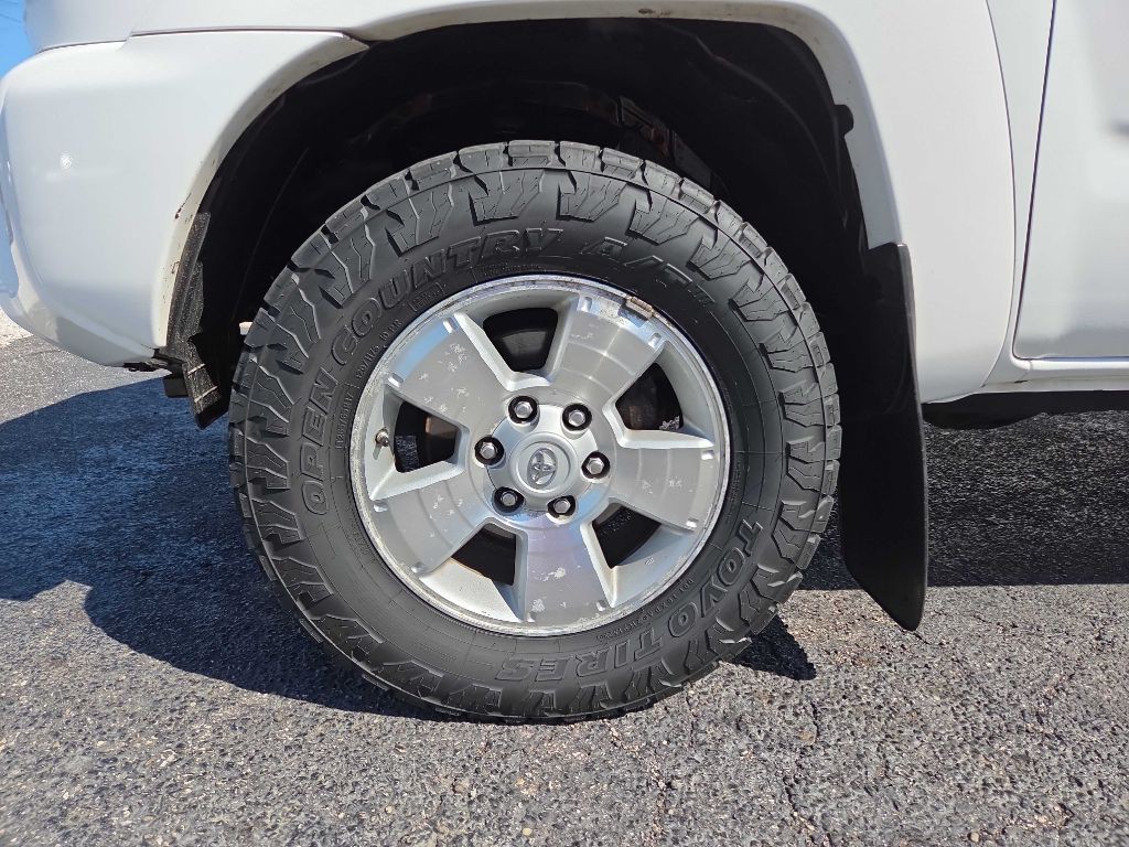 2013 Toyota Tacoma Image 27