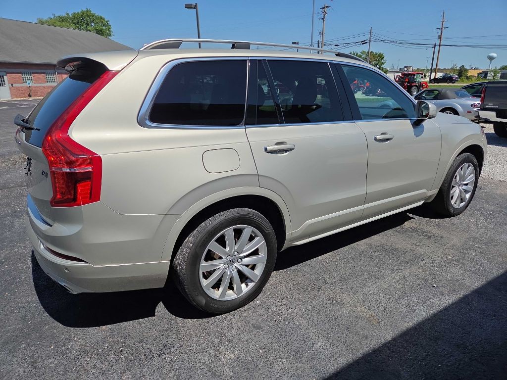 2018 Volvo XC90 Image 5
