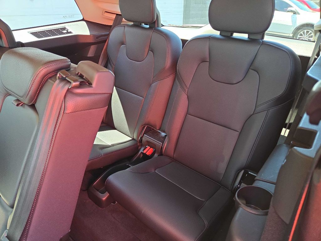 2018 Volvo XC90 Image 10