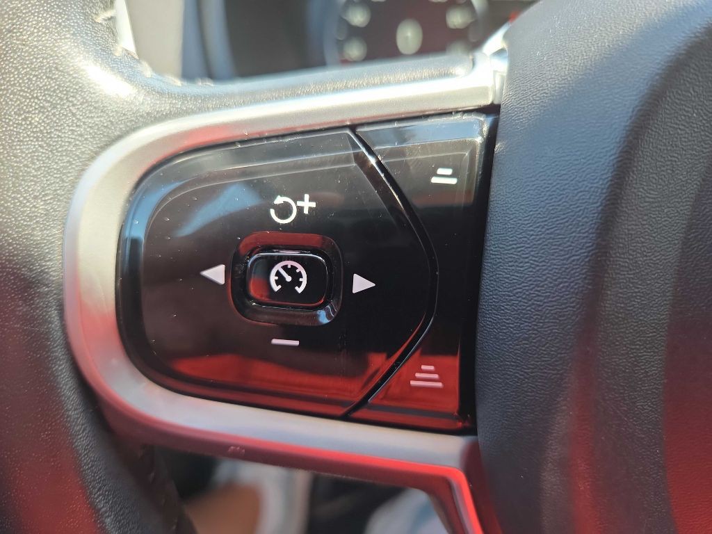 2018 Volvo XC90 Image 20
