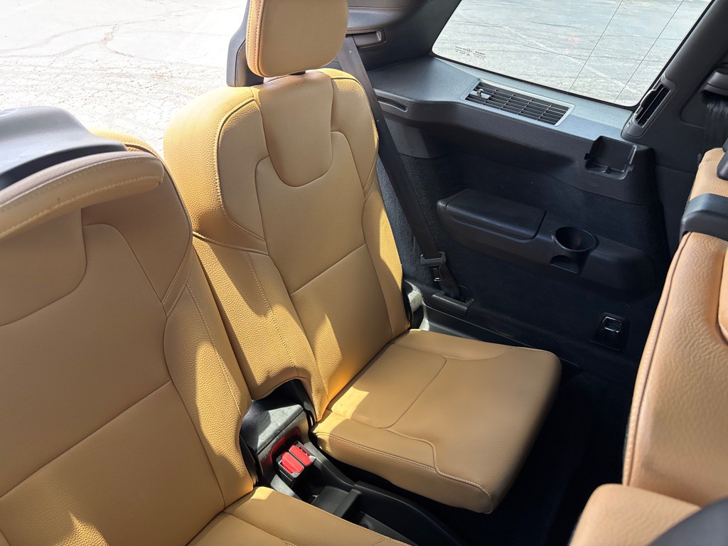 2018 Volvo XC90 Image 12